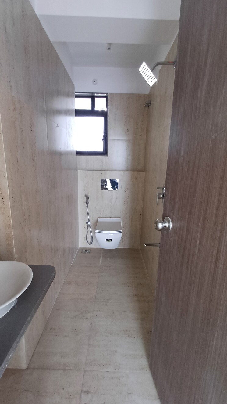 Attached Bathroom, mount-casa 2 Bedroom 775 Sq.Ft. Apartment In Uthalsar Thane 8114827