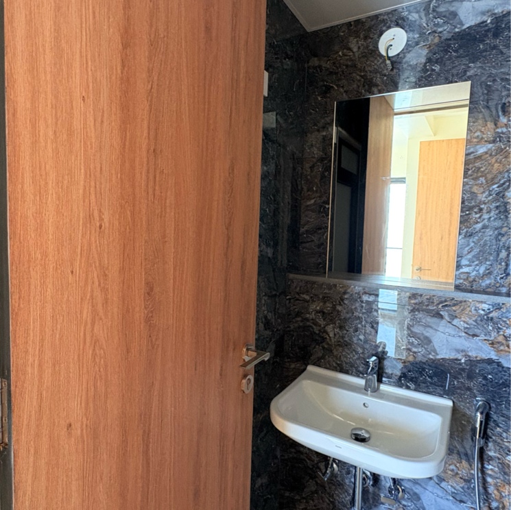 Bathroom, dosti-eastern-bay-phase-1 2 Bedroom 545 Sq.Ft. Apartment In Loyld's Estate Mumbai 8114832