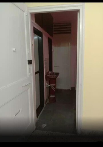 Room in  Pg at Dadar West – for Rent