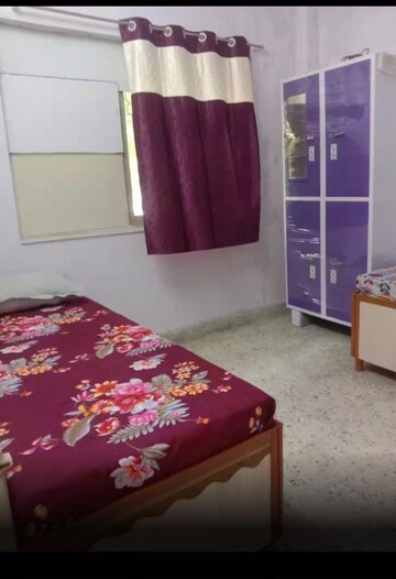 Room in  Pg at Dadar West – for Rent