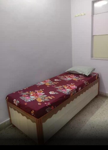 Room in  Pg at Dadar West – for Rent