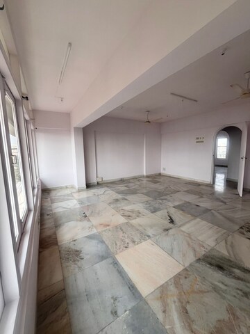 Bedroom in 2 BHK Apartment at Andheri West – for Rent