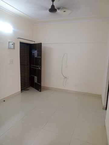 Living Room in 2 BHK Apartment at Paschim Vihar – for Rent