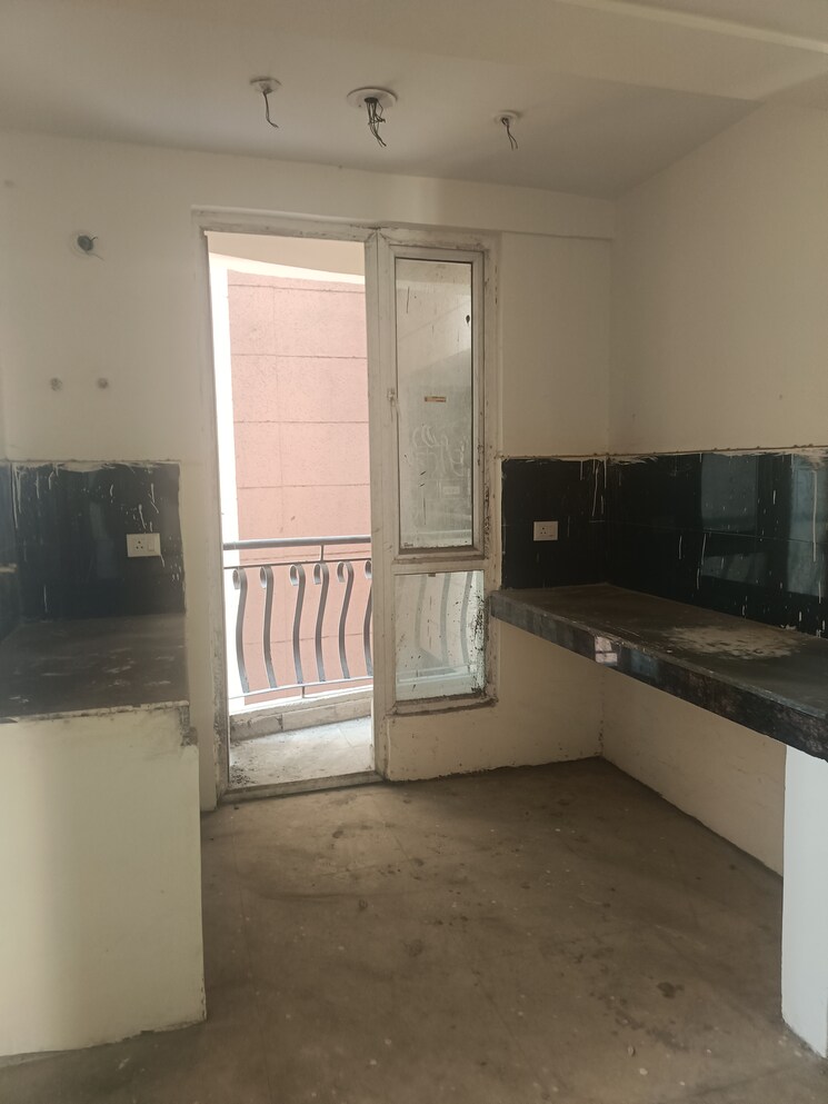 Room, sikka-karmic-greens 2 Bedroom 1000 Sq.Ft. Apartment In Sector 78 Noida 8114958