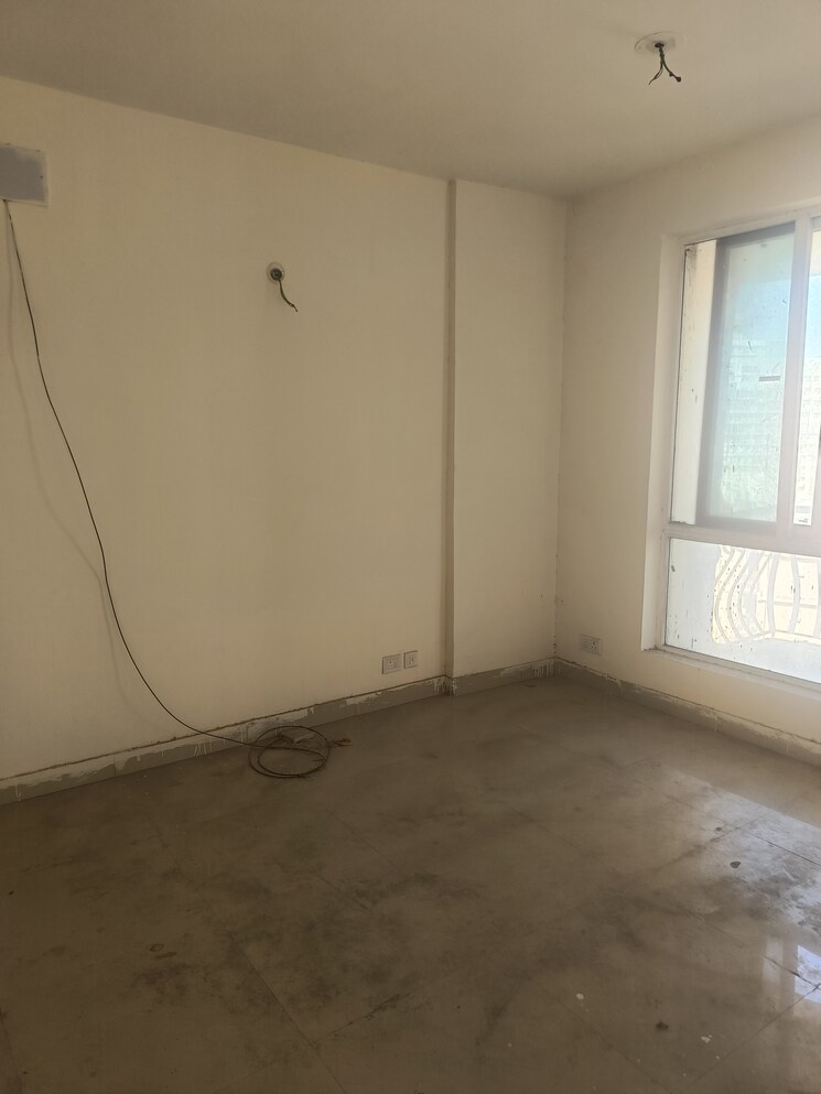 Room, sikka-karmic-greens 2 Bedroom 1000 Sq.Ft. Apartment In Sector 78 Noida 8114958