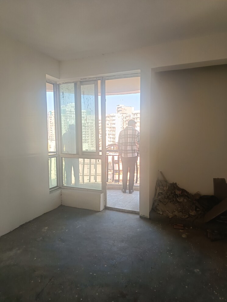 Room, sikka-karmic-greens 2 Bedroom 1000 Sq.Ft. Apartment In Sector 78 Noida 8114958