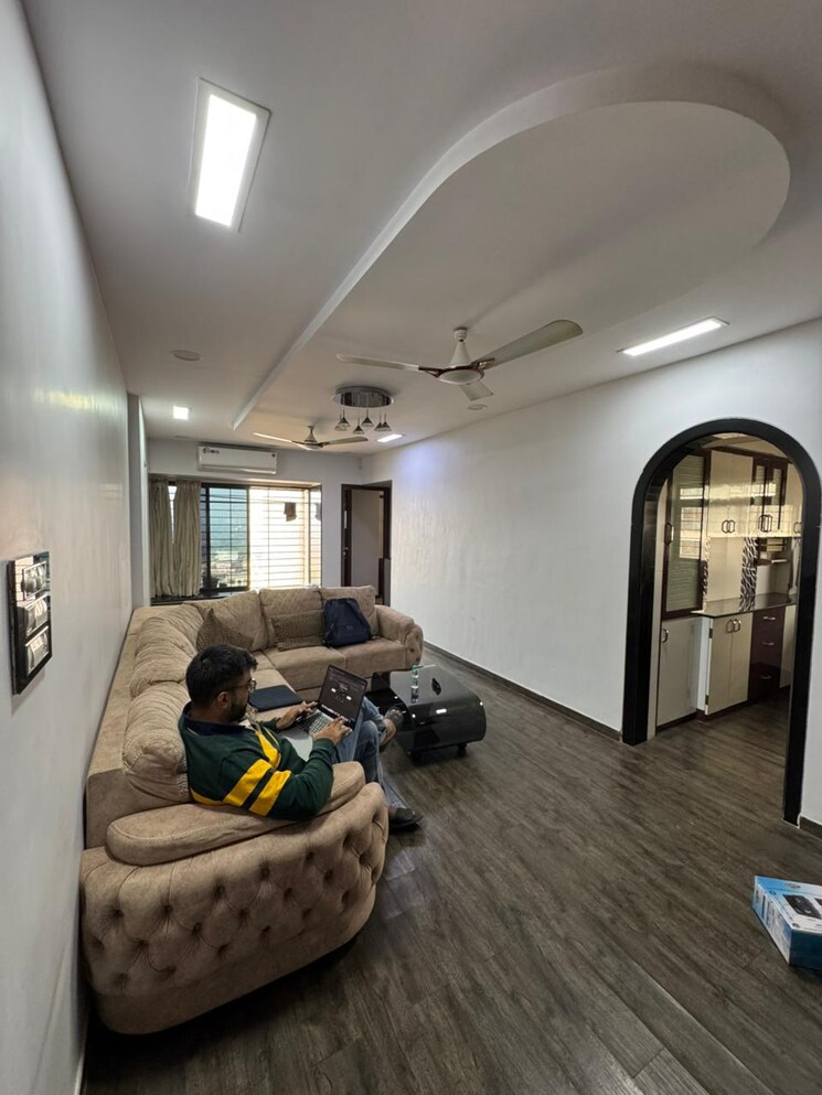  Parking, deep-tower 2 Bedroom 780 Sq.Ft. Apartment In Andheri West Mumbai 8114956