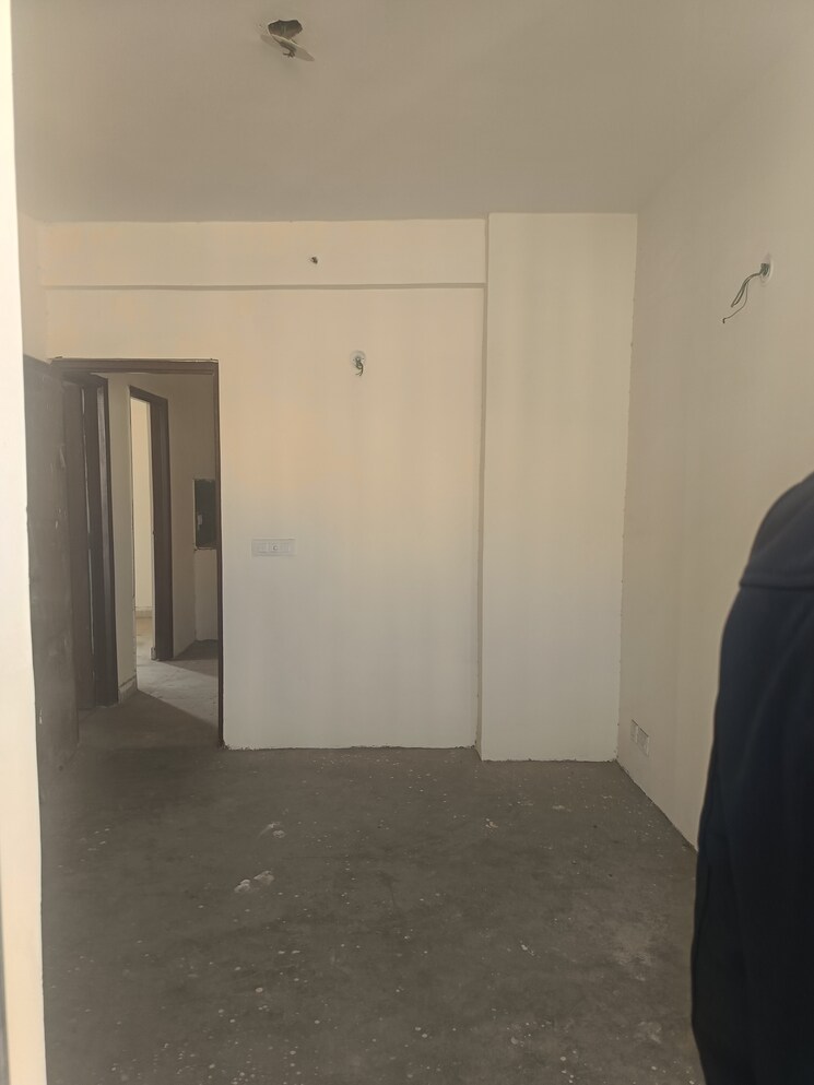 Room, sikka-karmic-greens 2 Bedroom 1000 Sq.Ft. Apartment In Sector 78 Noida 8114958