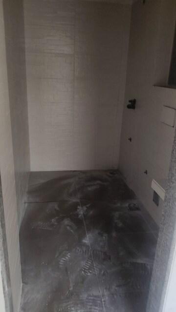 Attached Bathroom in 2 BHK Apartment at Kanakia Silicon Valley, Powai – for Rent
