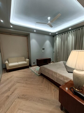 Master Bedroom in 2.5 BHK Villa at Mukteshwar – for Sale