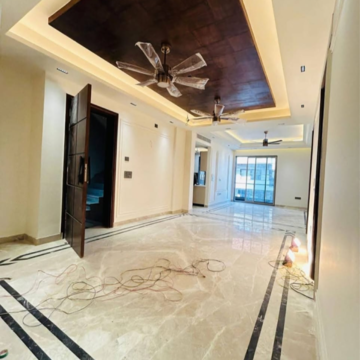 Furnished Amenities in 4 BHK Builder Floor at Ansal API Esencia, Sector 67 – for Sale
