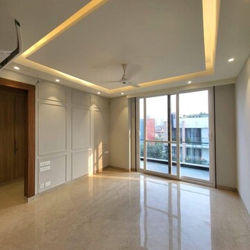 Room in 4 BHK Builder Floor at Ansal API Esencia, Sector 67 – for Sale