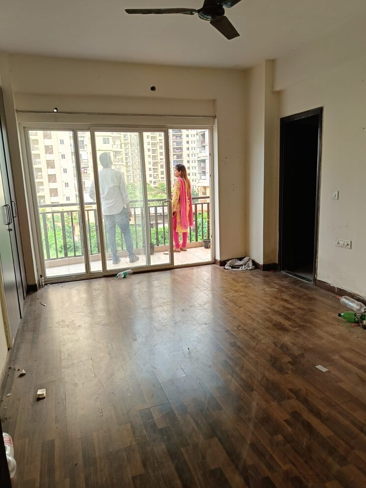 Room, sikka-karmic-greens 3 Bedroom 1910 Sq.Ft. Apartment In Sector 78 Noida 8115010