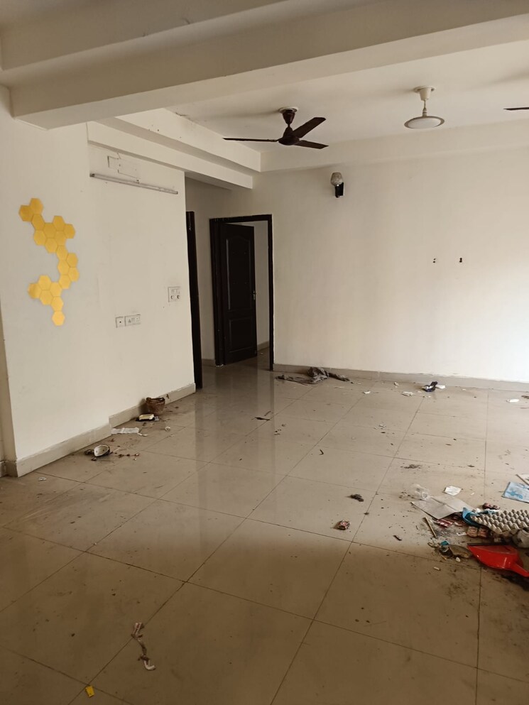 Room, sikka-karmic-greens 3 Bedroom 1910 Sq.Ft. Apartment In Sector 78 Noida 8115010