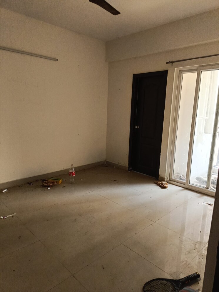 Room, sikka-karmic-greens 3 Bedroom 1910 Sq.Ft. Apartment In Sector 78 Noida 8115010