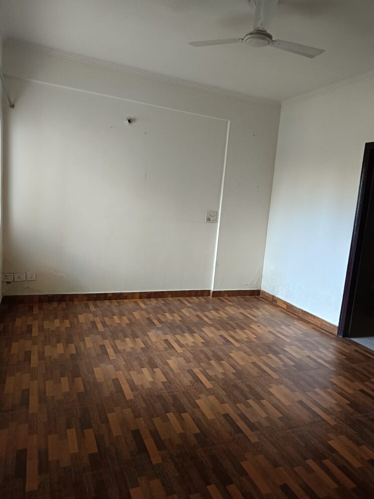 Room, sikka-karmic-greens 3 Bedroom 1910 Sq.Ft. Apartment In Sector 78 Noida 8115015