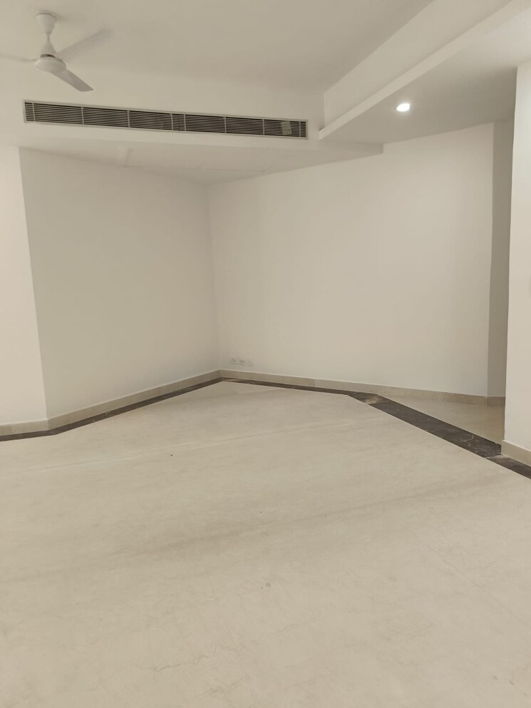 Room, sikka-karmic-greens 3 Bedroom 1910 Sq.Ft. Apartment In Sector 78 Noida 8115015