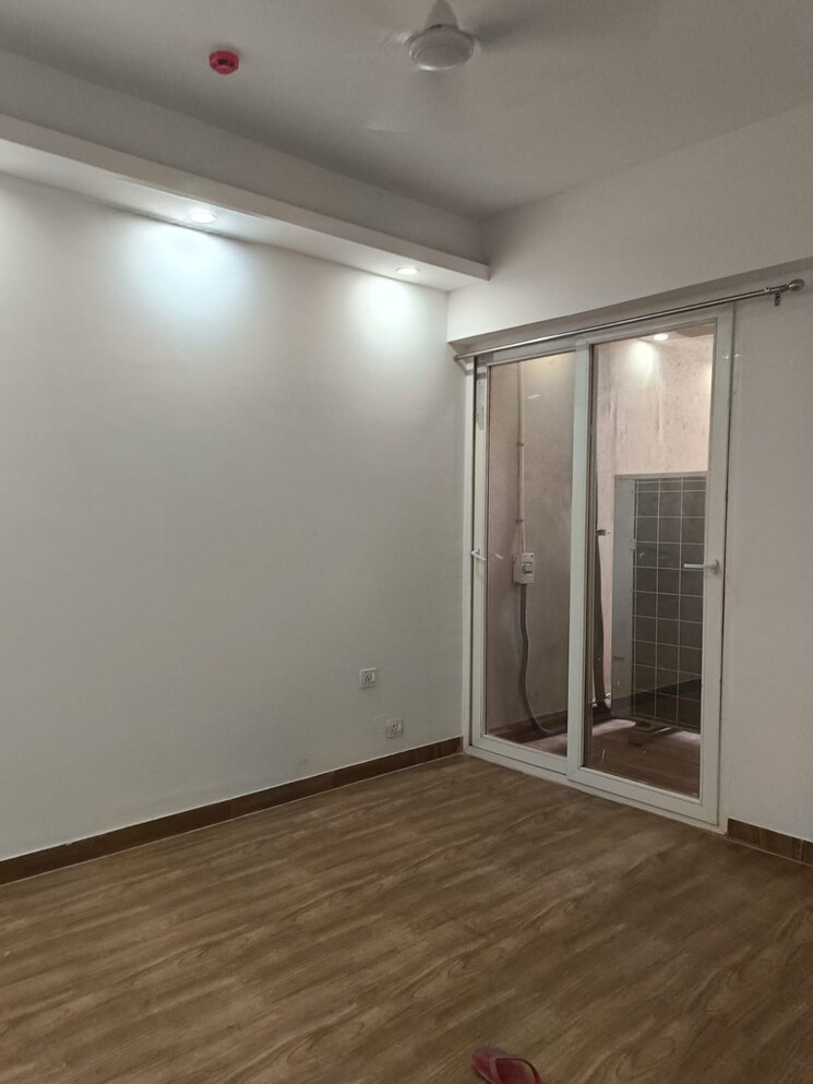 Room, sikka-karmic-greens 3 Bedroom 1910 Sq.Ft. Apartment In Sector 78 Noida 8115015