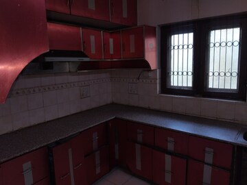 Kitchen in 2 BHK Villa at Wazirganj – for Rent