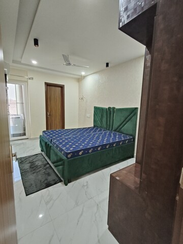 Bedroom in 3 BHK Builder Floor at Aerocity – for Rent