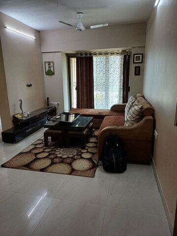 1 BHK Apartment For Rent in Puranik Hometown, Ghodbunder Road