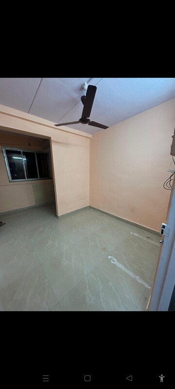 Room in 1 BHK Apartment at Vrindavan CHS Worli, Worli – for Rent
