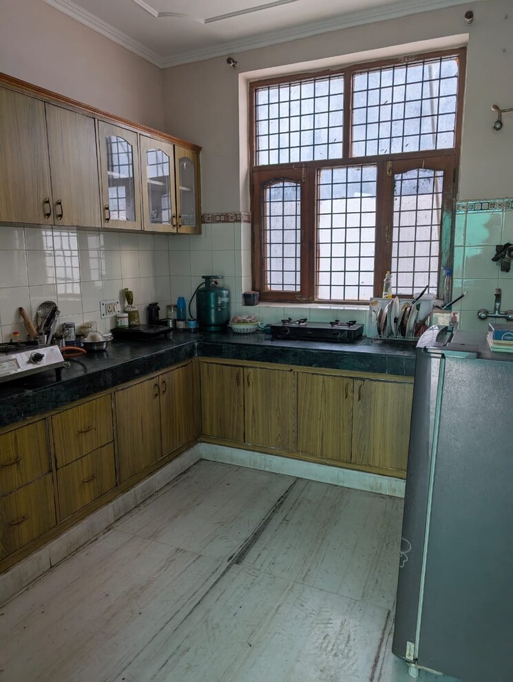Kitchen, rwa-residential-society-sector-46 1 Bedroom 1500 Sq.Ft. Independent House In Sector 46 Gurgaon 8115112