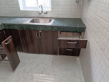 Kitchen in 1 BHK Independent House at RWA Residential Society Sector 46, Sector 46 – for Rent