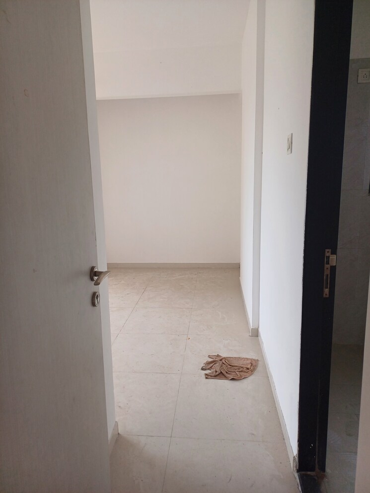 Room, puranik-city 1 Bedroom 447 Sq.Ft. Apartment In Kasarvadavali Thane 8115120