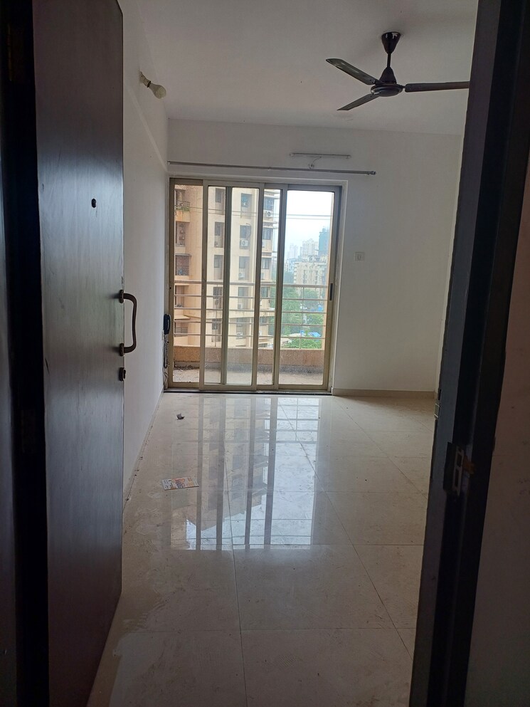 Room, puranik-city 1 Bedroom 447 Sq.Ft. Apartment In Kasarvadavali Thane 8115120
