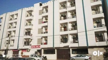 Floor Plan in 1.5 BHK Apartment at Polaars Royal Enclave, Gomti Nagar – for Rent