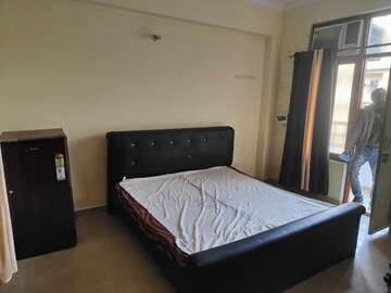 Bedroom in 1.5 BHK Apartment at Polaars Royal Enclave, Gomti Nagar – for Rent