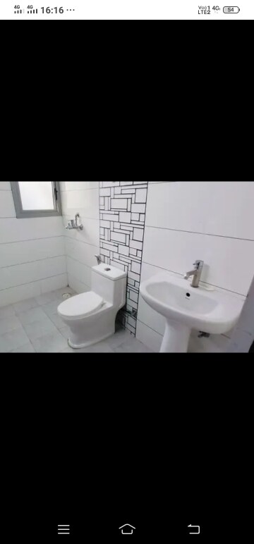 2 BHK Apartment For Rent in Mahagun Mywoods, Sector 16c Greater Noida