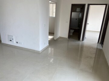 Room in 2 BHK Apartment at Mahagun Mywoods, Sector 16c Greater Noida – for Rent