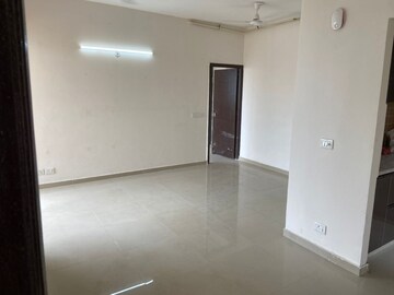 Room in 2 BHK Apartment at Mahagun Mywoods, Sector 16c Greater Noida – for Rent