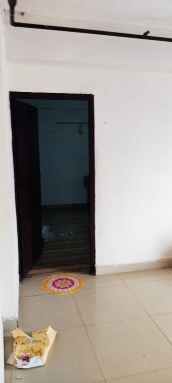 2 BHK Apartment For Rent in Futec Gateway Sector 75 Noida  8115357