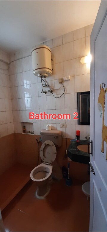 Bathroom in 3 BHK Builder Floor at Unitech South City II, Sector 50 – for Rent