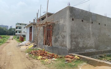 Plot For Sale in Sikandrabad