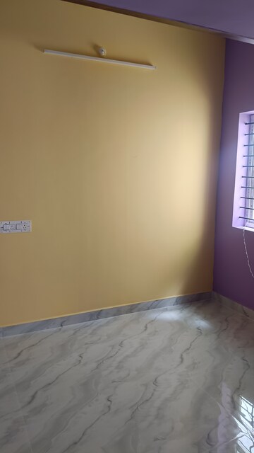 Room in 2 BHK Independent House at Bathlapalli – for Sale