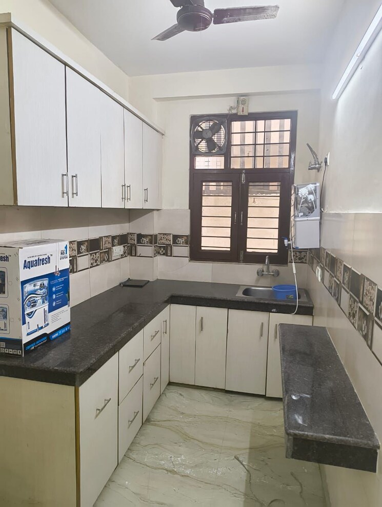 Kitchen, unitech-harmony 4 Bedroom 3390 Sq.Ft. Apartment In Sector 50 Gurgaon 8115520
