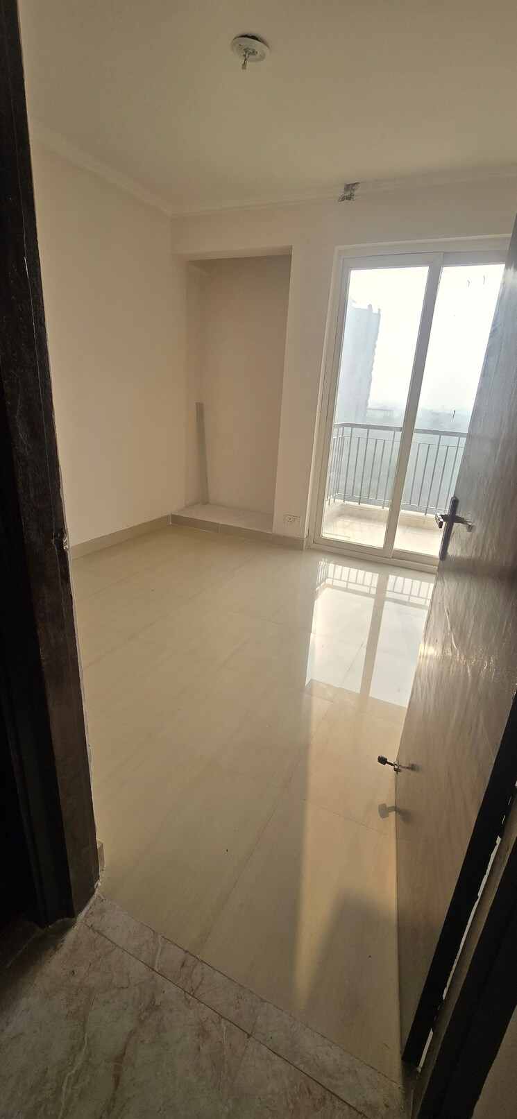 Room, amrapali-leisure-park 2.5 Bedroom 955 Sq.Ft. Apartment In Amrapali Leisure Valley Greater Noida 8115536