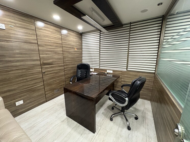 Team Area, 215-atrium Commercial Office Space 3733 Sq.Ft. In Andheri East Mumbai 8115550