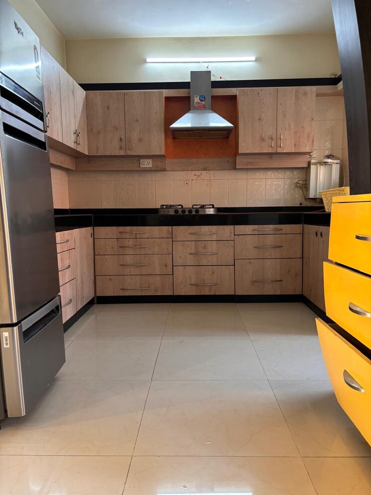 Kitchen, lunkad-goldcoast 3 Bedroom 1600 Sq.Ft. Apartment In Viman Nagar Pune 8115564