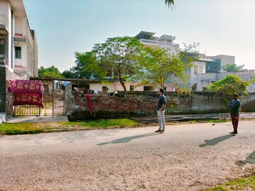  Plot For Sale in Sector 82