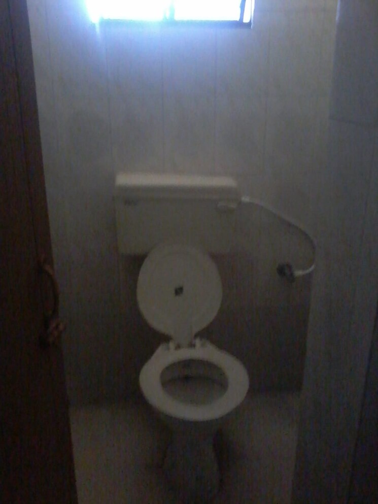 Bathroom, sodepur 3 Bedroom 1080 Sq.Ft. Apartment In Sodepur Kolkata 8115631