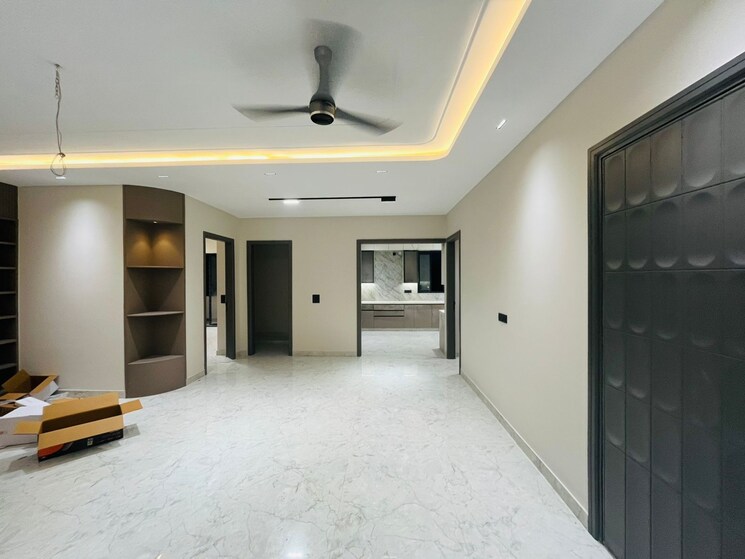 Living Room, sector 42 4 Bedroom 4050 Sq.Ft. Builder Floor In Sector 42 Faridabad 8115643