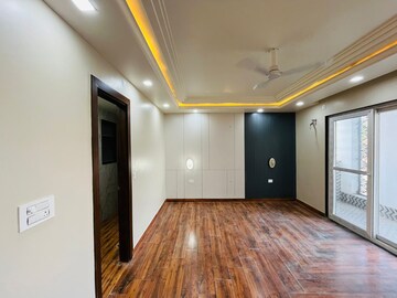 Bedroom in 4 BHK Builder Floor at Sector 28 – for Sale