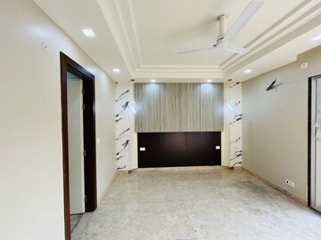 Bedroom in 4 BHK Builder Floor at Sector 28 – for Sale