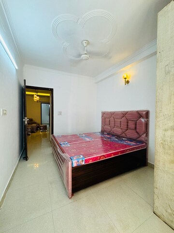 Bedroom in 2 BHK Builder Floor at Paryavaran Complex – for Rent