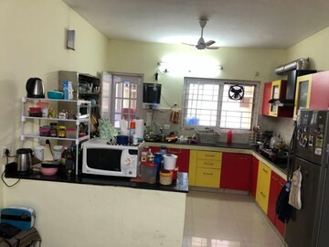 Kitchen in 3 BHK Apartment at Alaknanda Apartment Gomti Nagar, Gomti Nagar – for Rent